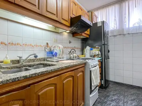 Departamento 4 ambientes con 2 baños