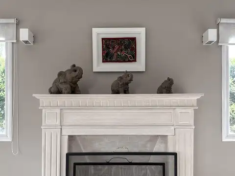 Casa en Venta con 4 cocheras