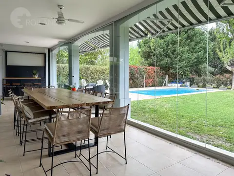 La Lomada Florida 9680, Del Viso, Provincia de Buenos Aires