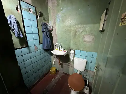Casa 3 ambientes con 1 baño