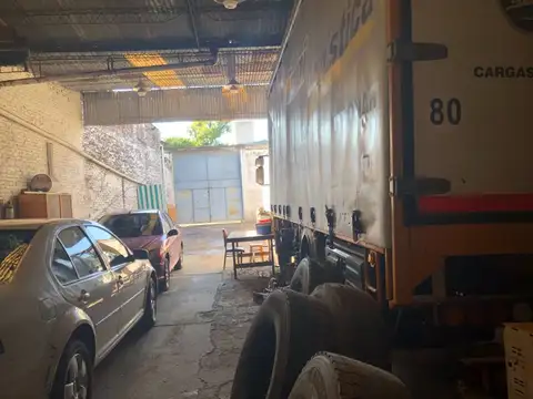 VENTA GALPON CON DEPÓSITO PERMUTA