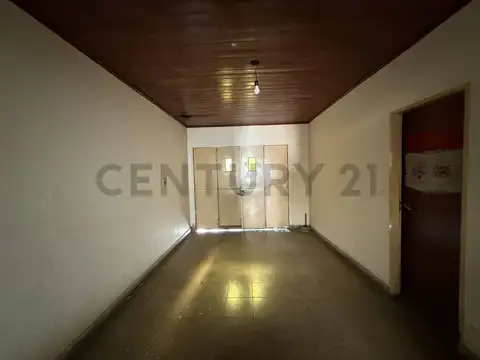 26 E/ 49 Y 50 , Piso 0