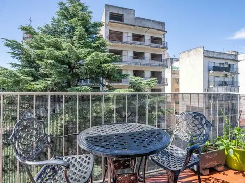 Departamento 4 ambientes con 2 baños