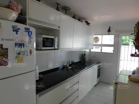 Casa en Alquiler Temporal en Playa Mansa, USD 4.500
