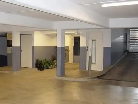 Av Libertador  al 15600