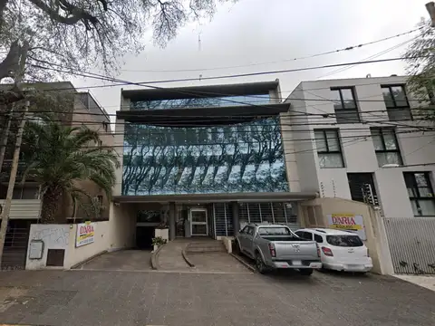 Av Libertador  al 15600