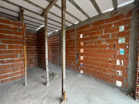 VENTA CASA 4 AMB. - B. SAN RAMON - PILAR DEL ESTE