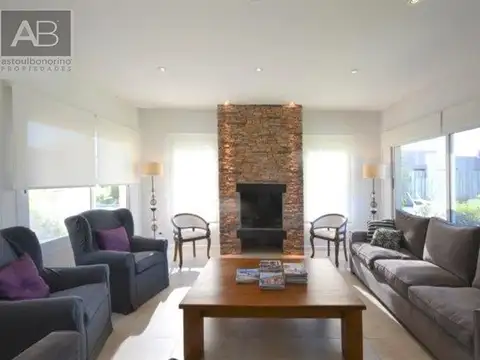 Casa en Venta en Bella Vista, USD 695.000