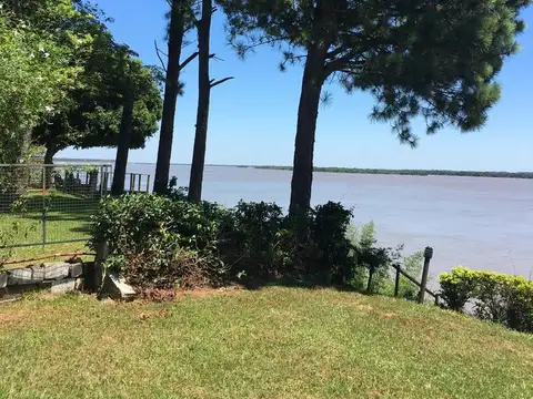 Casa sobre el Rio - Barrio La Florida, Ituzaingo