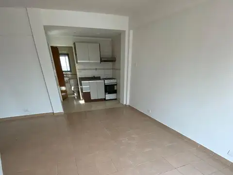 Centenera 882 , Piso 13