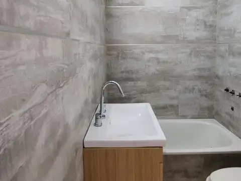 Departamento en Venta en Ramos Mejia, USD 95.000