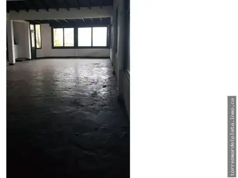 Local en Venta en Sierra De Los Padres, USD 450.000