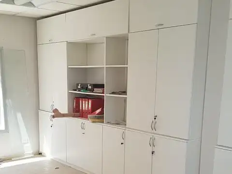 OPORTUNIDAD DE INVERSION, VENTA TOTAL O PARCIAL, BASE OPERATIVA DE 15.000 METROS EN B.INDUSTRIAL