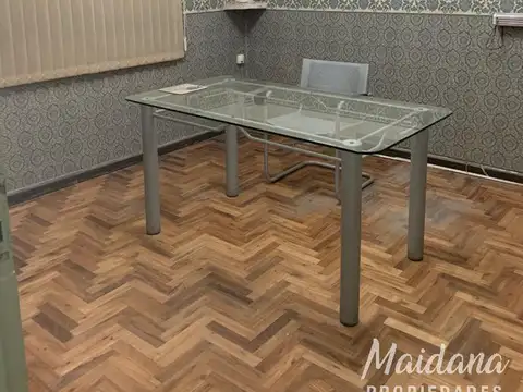 Cayetano Bourdet  al 2400