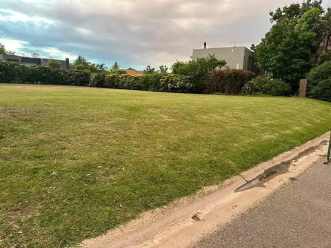 Terreno en Venta de 1002,0 m2