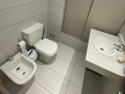 Alquiler Oficina sobre Libertador, 36 m2.