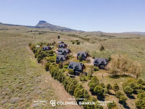 VENTA Complejo de 7 Cabañas lote 7500m2 Vista al Lago Huechulafquen, Ruta 61, Junín de los Andes
