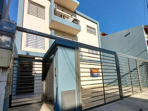 DEPTO | 2 AMBIENTES | BALCÓN | COCHERA | RENTA ASEGURADA | VILLA LUZURIAGA