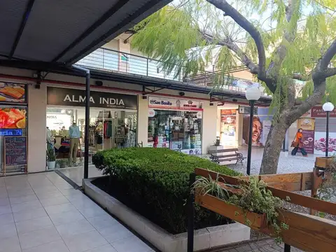 Local en Venta 15 años