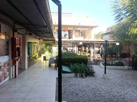 Local en Venta 15 años