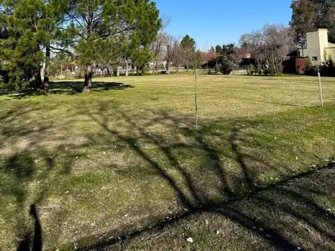 Terreno en Venta de 3016,0 m2