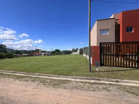 Almería, Vaqueros esquina 640 m2