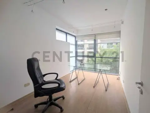 Oficina en Venta 24 años