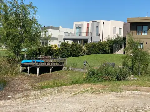 LOTE EN VENTA EN EL CANTON - MAROTO PROPIEDADES