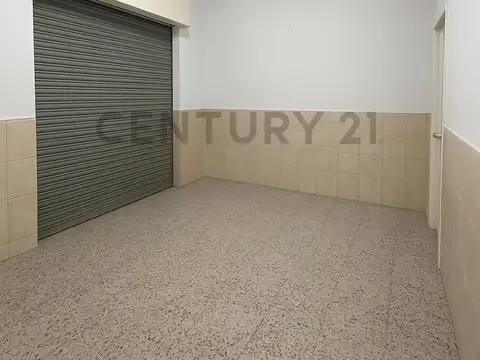 ALQUILER LOCAL CON DEPOSITO AL FRENTE EN LA TABLADA