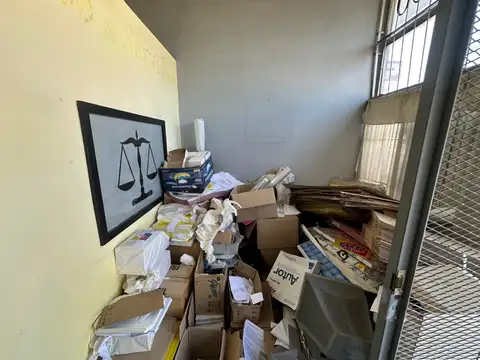 Av. Los Quilmes n° 16 entre Rodríguez Peña y Av. 100