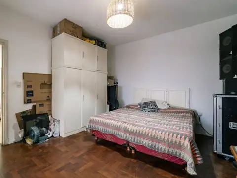 VENTA PH 2 AMBIENTES LOMAS DEL MIRADOR CON PATIO