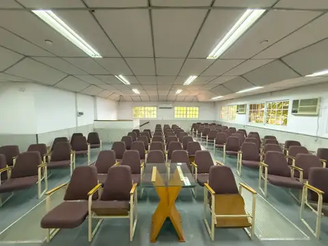 Local en Venta 30 años