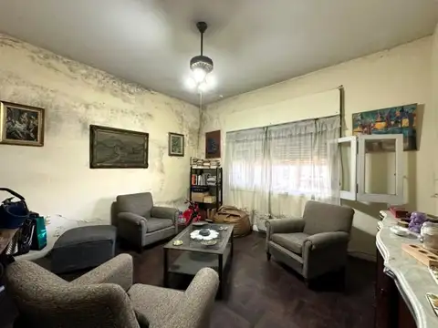 Venta PH 2 ambientes patio en Parque Avellaneda