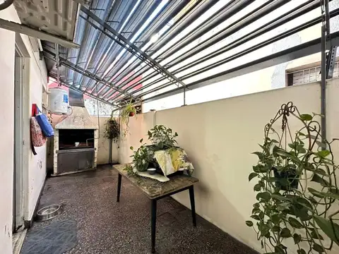 Depto Tipo Casa en Venta en Parque Avellaneda, USD 65.000