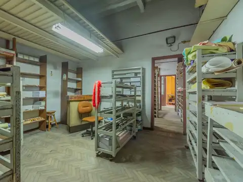 Local en Venta 86 años
