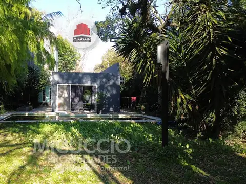Casa en Venta con 1 cochera