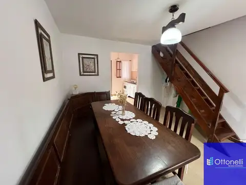 Casa en Venta con 1 cochera