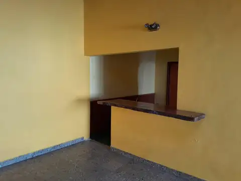 Depto Tipo Casa en Venta 40 años