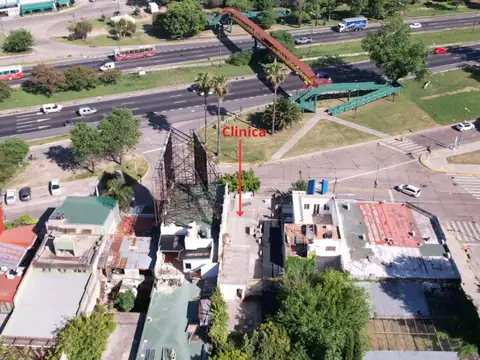 Avenida Castañares 5000