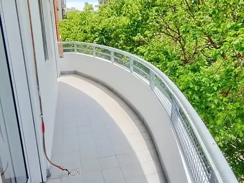 Ramon falcon 3500, Piso 4