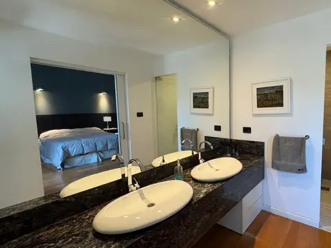 Departamento en Venta con 2 cocheras