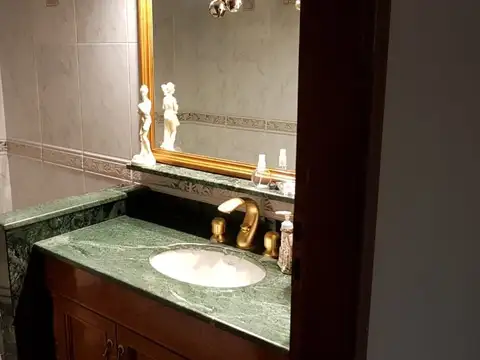 Casa en Venta en Barrio Guemes, USD 420.000