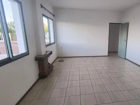 Avenida San Martin 1100, Piso 2