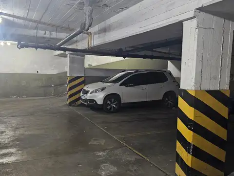 Cochera en Subsuelo