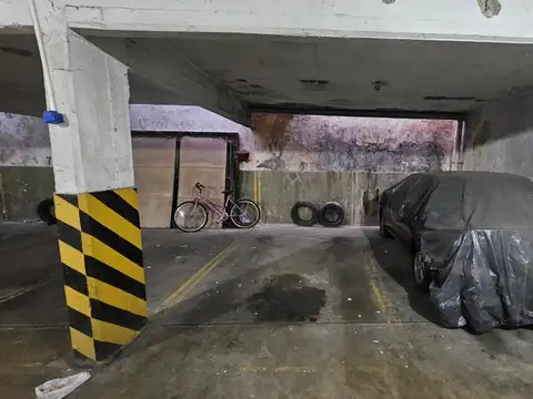 Cochera en Subsuelo