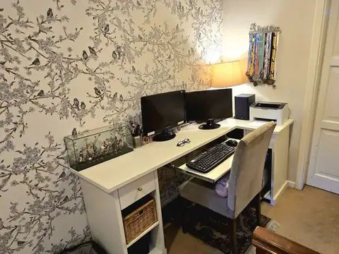 Casa 3 DORMITORIOS + departamento - Centro - San Carlos de Bariloche