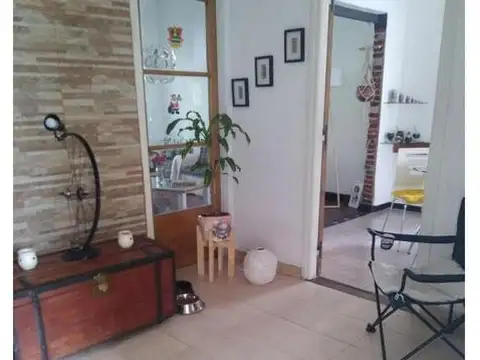 Venta casa dos dormitorios - Alberdi, Rosario