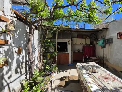 Depto Tipo Casa en Venta con 1 cocheras