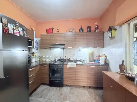 Depto Tipo Casa en Venta con 1 cocheras