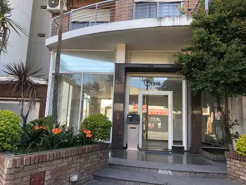 Dr A Alsina 1900, Piso 16